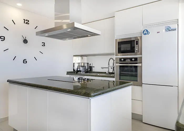 Magnificent Flat With Splendid Ocean Views Apartmán *