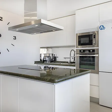 Magnificent Flat With Splendid Ocean Views Lejlighed *