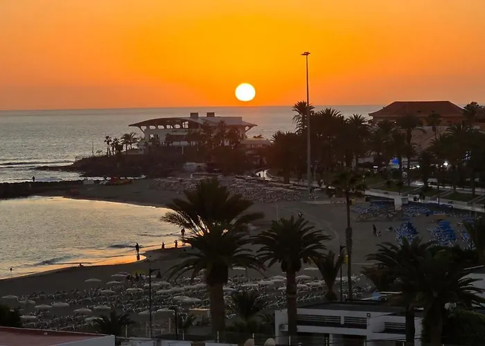 Magnificent Flat With Splendid Ocean Views Los Cristianos (Tenerife)