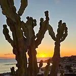 Magnificent Flat With Splendid Ocean Views Appartamento *