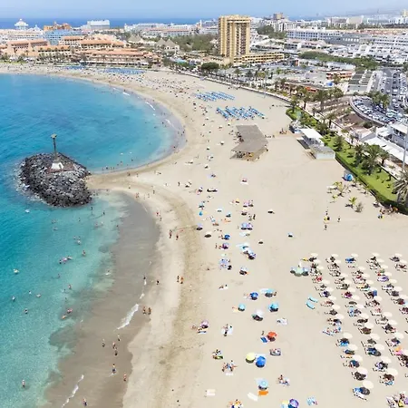 Magnificent Flat With Splendid Ocean Views *